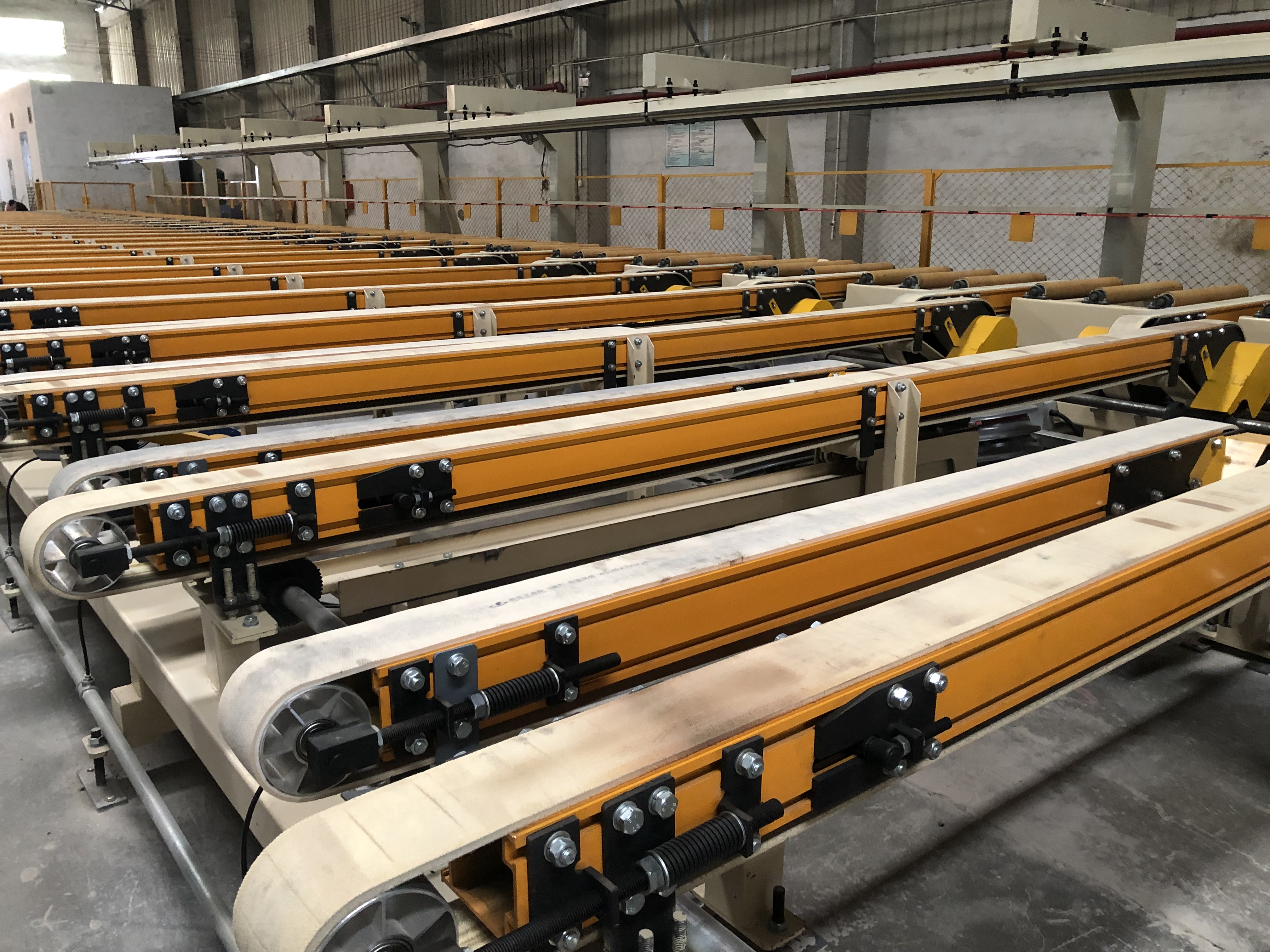 Kevlar 和 Nomex 环形毡带